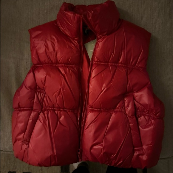 Red puffer vest - Picture 2 of 5